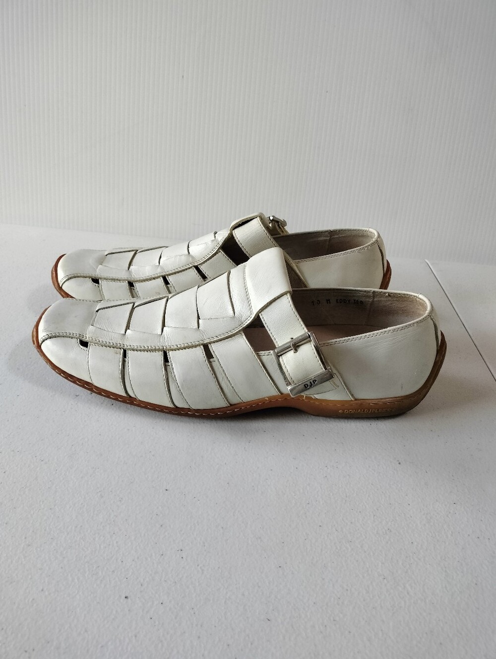 Donald J Pliner Sport Mens White Leather Fisherman Sandals 10 Vacation Cruise